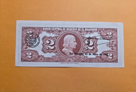 RARE 1960 El Salvador 2 COLONES Banknote - Series AA Red Ink - EF40